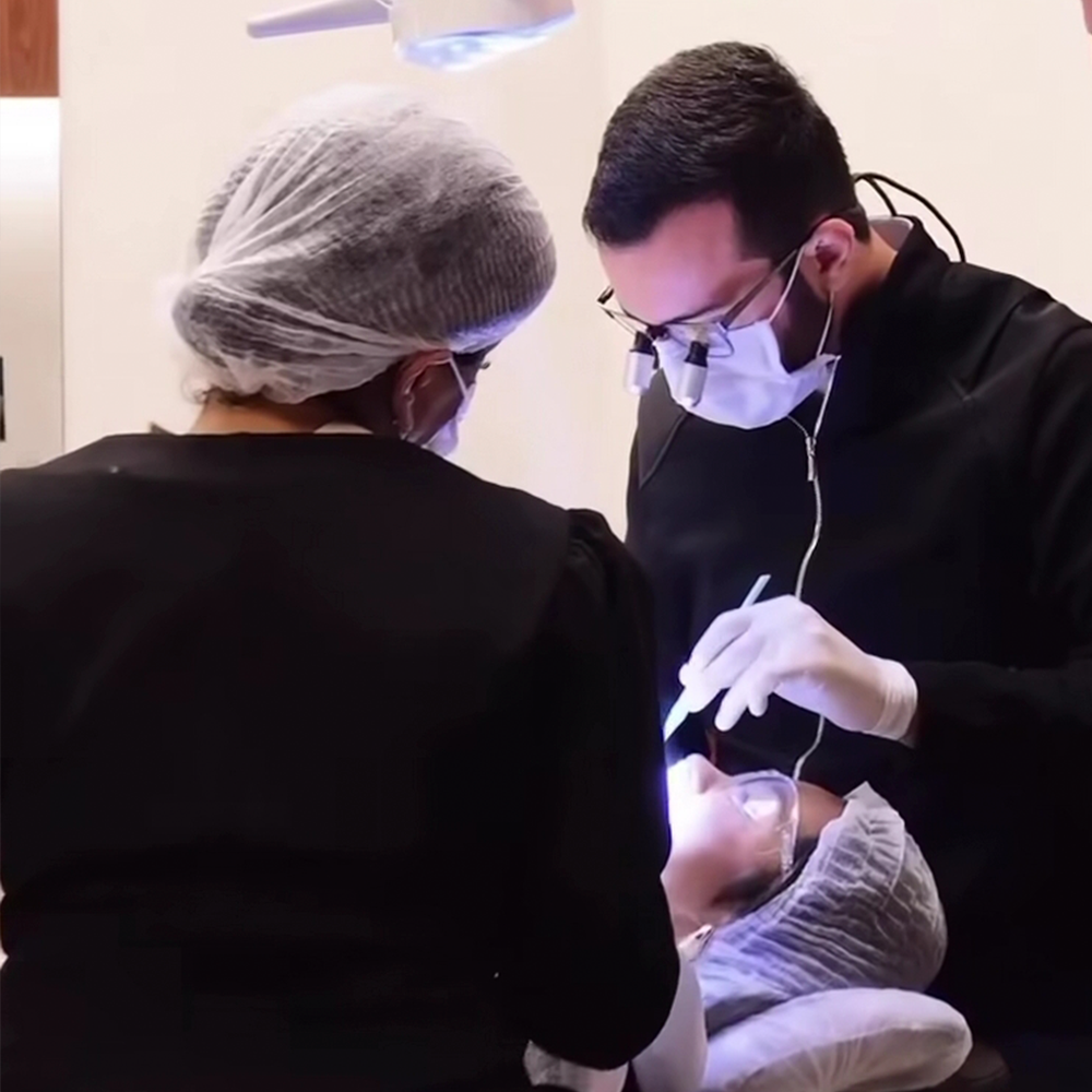 imagem de cirurgias odontológicas